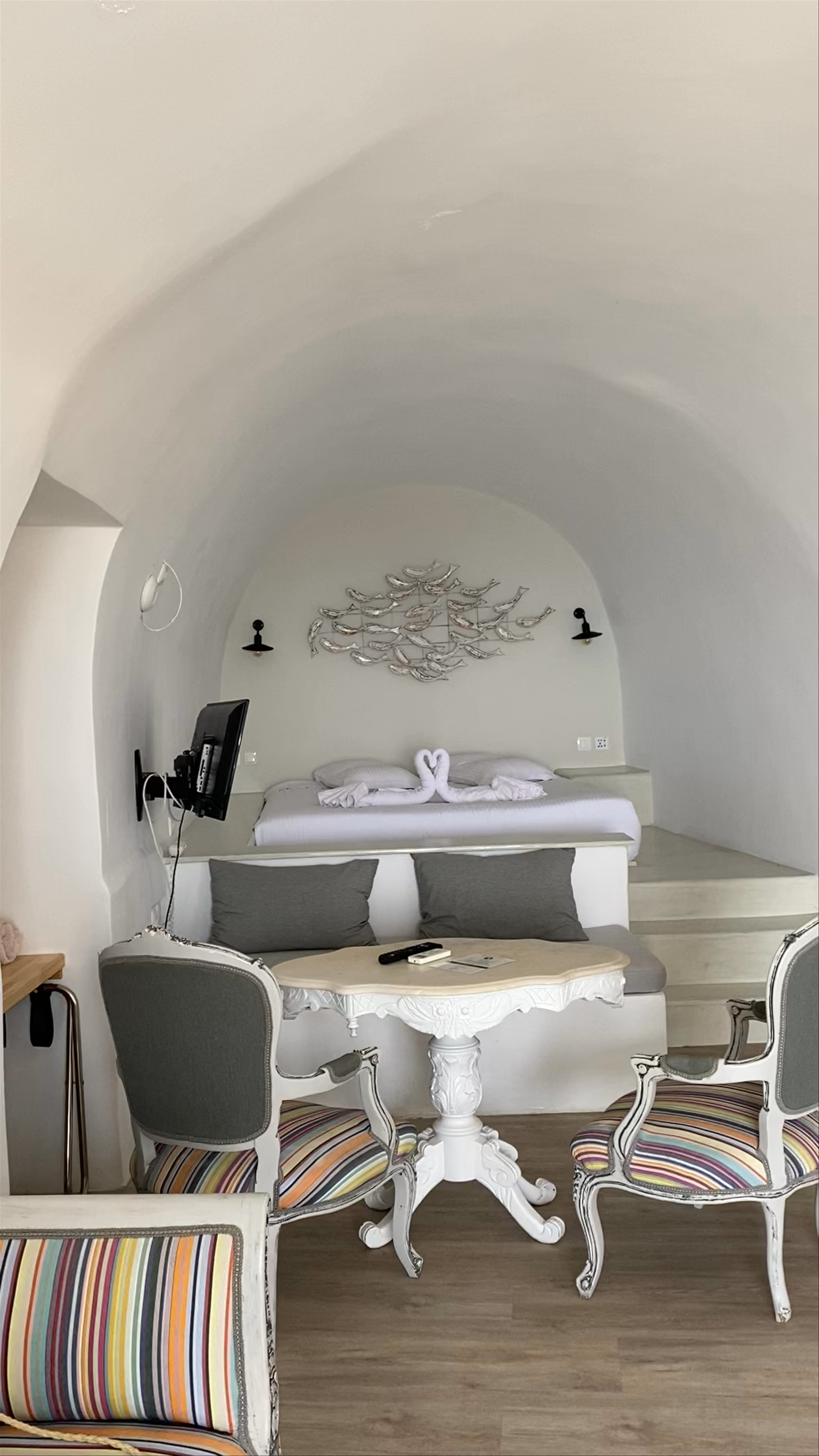 Pearl On The Cliff Hotel & Suites Santorini