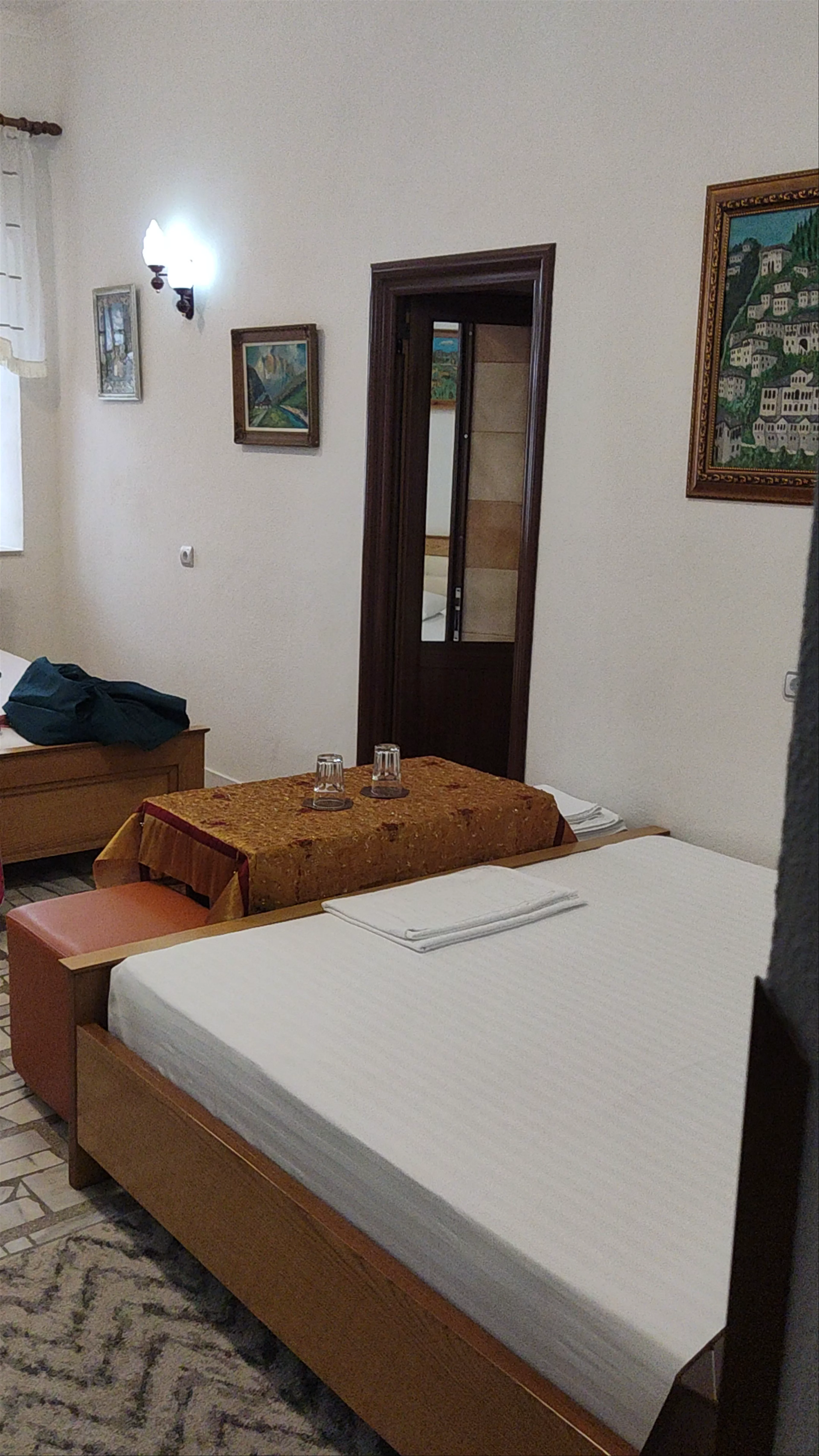 Guest House Urat