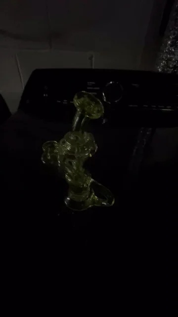 Preview pic of 10mm Happy Time Glass Recycler
