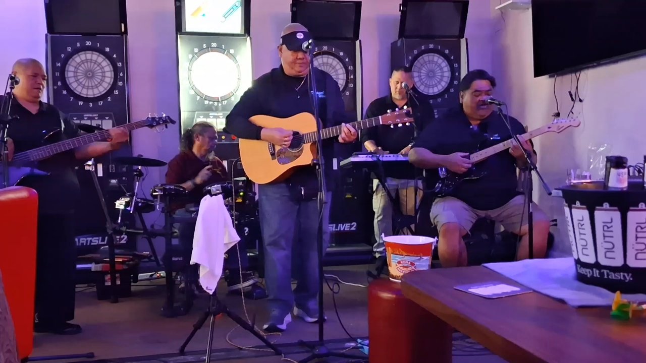 Side Pocket - Checking in for Duteh. Last STOP of the evening 04.17.26. Tropical Wine 5.0 in the house. Kristy & G here too. Party Time Chee Hee! - Pool Halls Near Me - Honolulu, Hawaii