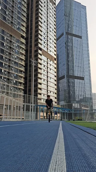 siu set: Sidejump