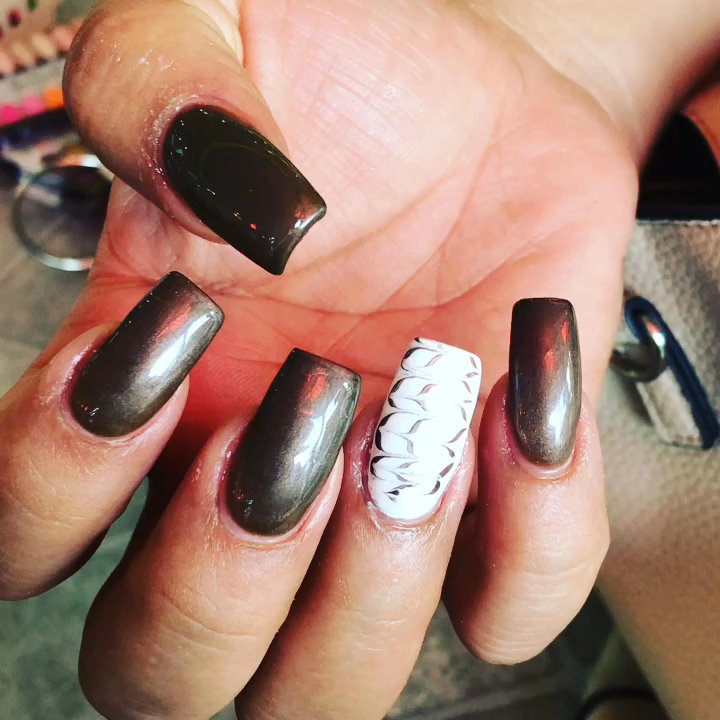 D Miracle Nail Spa - Nail Salons Near Me - El Paso, Texas