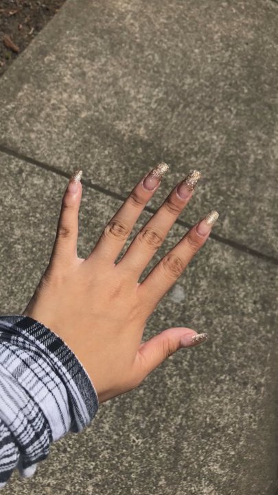 Star Nails - Sparkly ombré nails, Tiffany does a great job with nails every time I go in for acrylics I recommend coming in if you want great results! - Nail Salons Near Me - Battle Ground, Washington