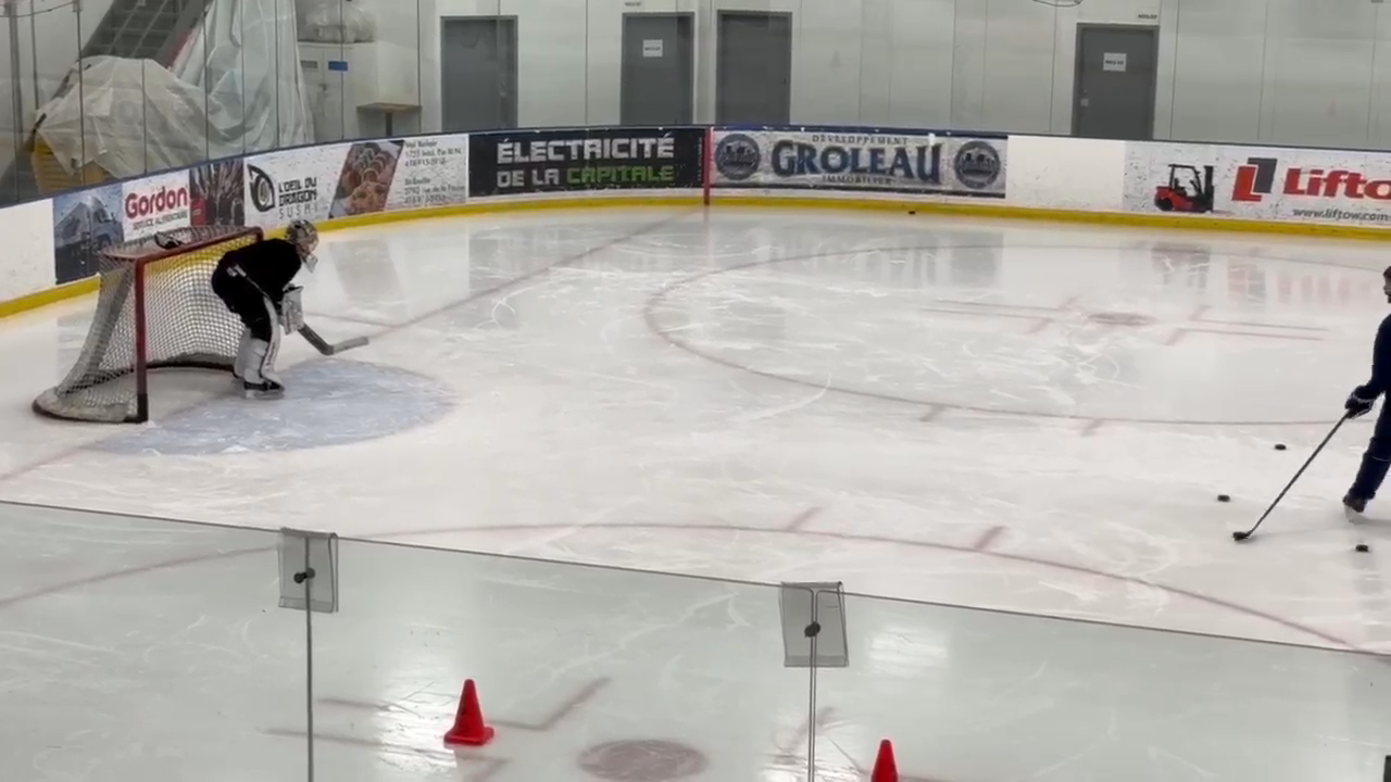 Léo Pellerin: Impressive On-Ice Saves with écoute h goalie coach