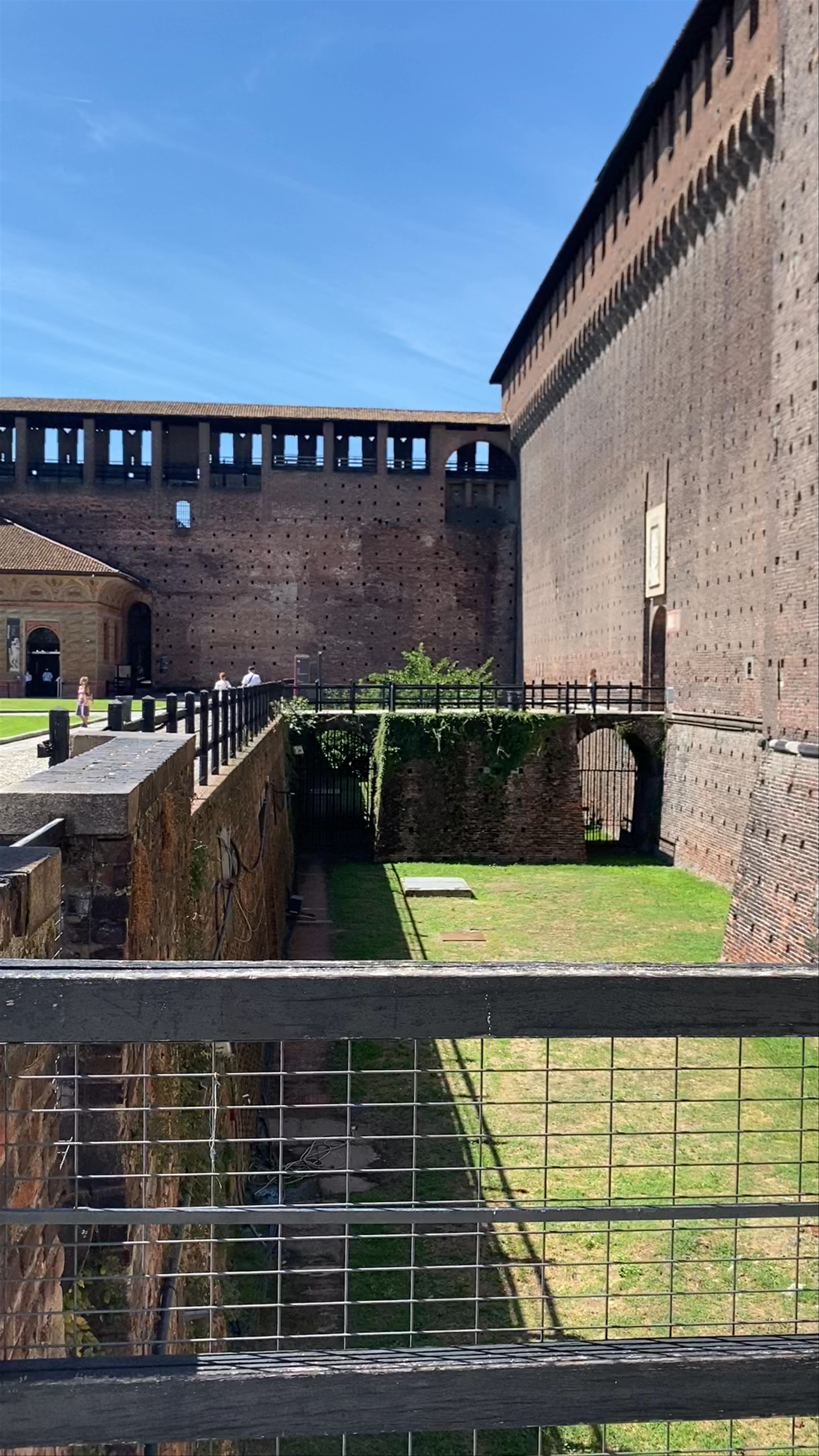 Sforza Castle: Historic Majesty in Milan's Heart