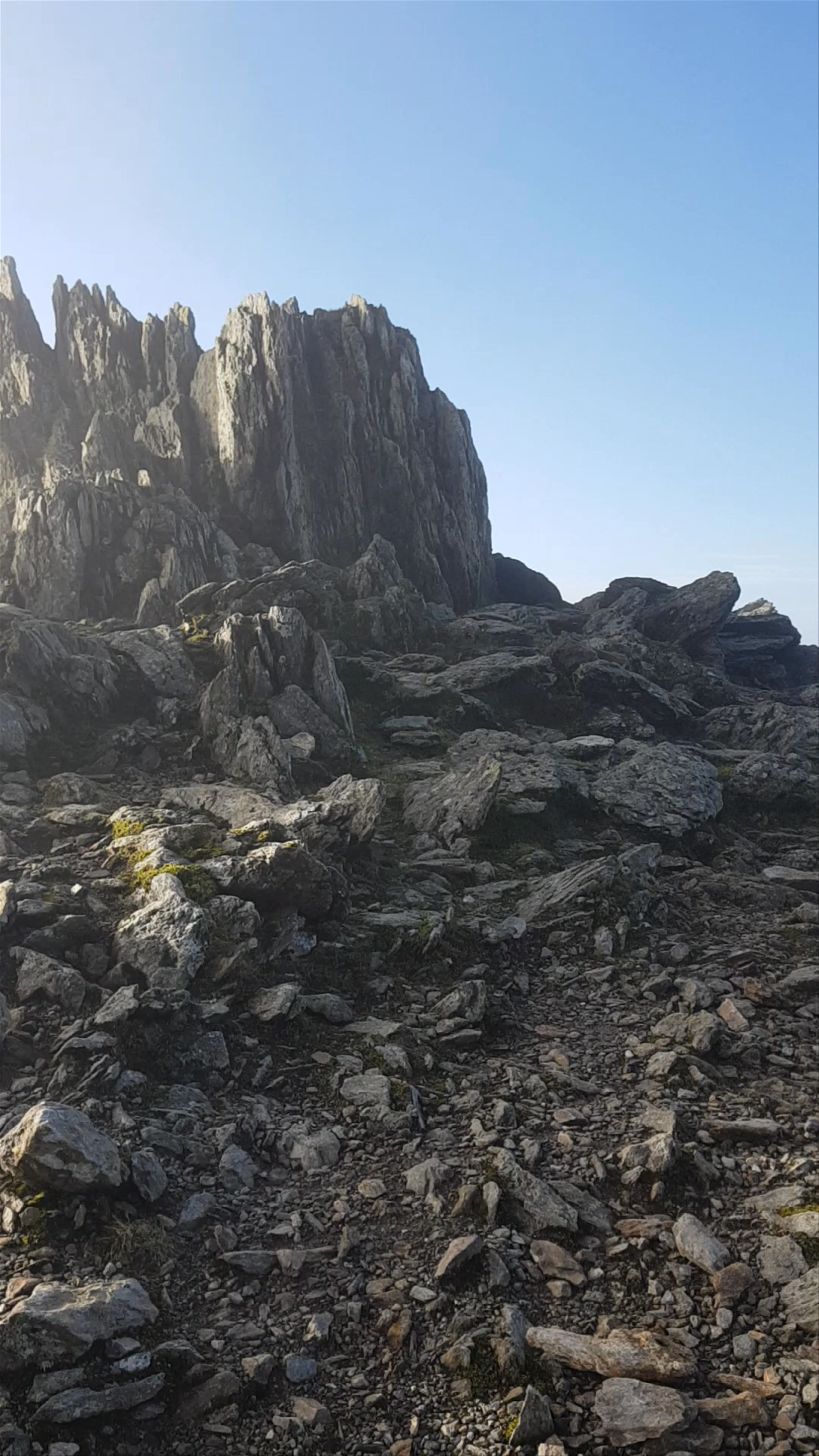 Gliding Over Glyder Fawr — Rugged Hiking Adventure in Caernarfon, Wales