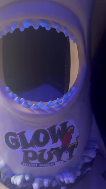 Glow Putt - Mini Golf Near Me - Honolulu, Hawaii