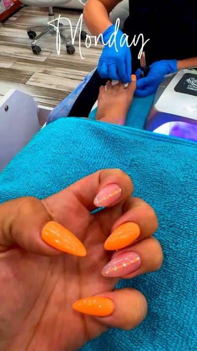 Modern Nails - Nails done by Sidney. Feet done by Nancy - Nail Salons Near Me - Sacramento, California