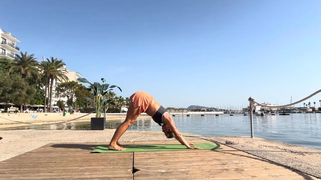Sunday Energy & Strength Flow 