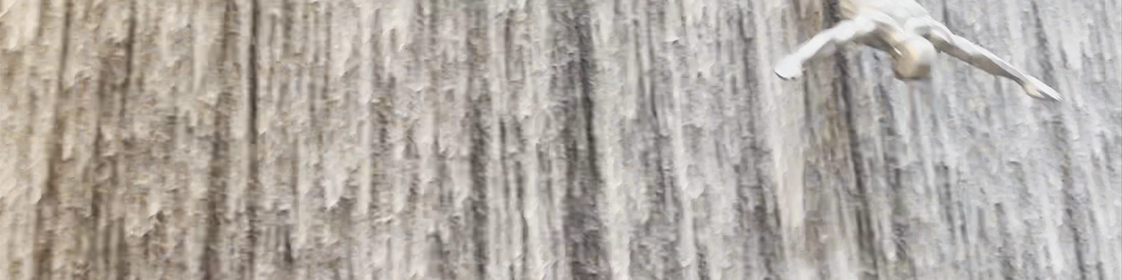 Dubai Mall Waterfalls - Dubai - United Arab Emirates