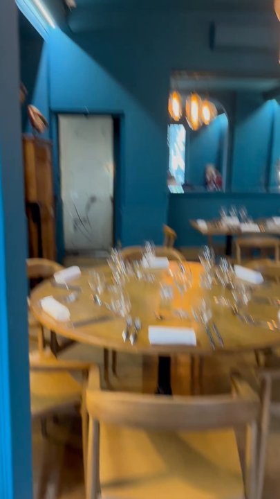 Le Moutardier Du Pape - As you can see, plenty seats are available - French Near Me - Avignon, 84