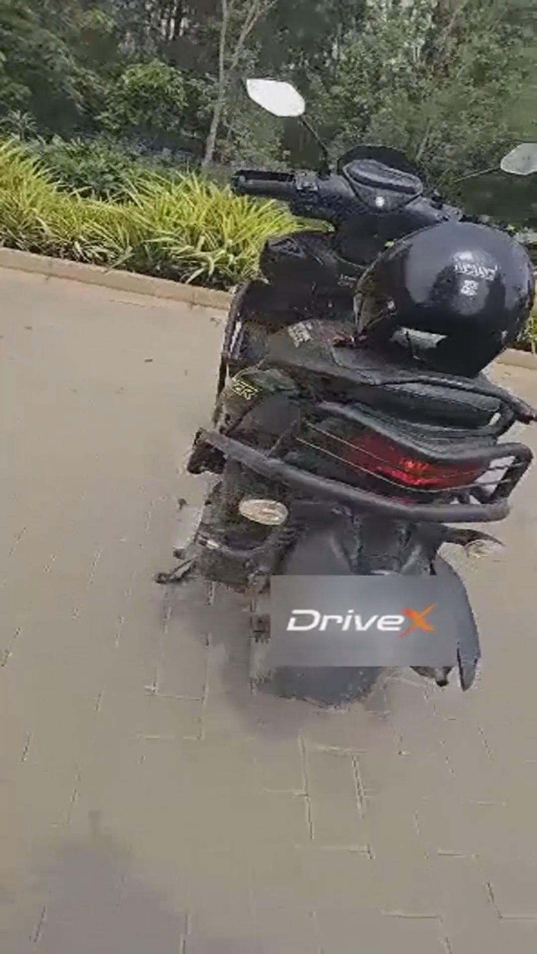 Walk-around video thumbnail