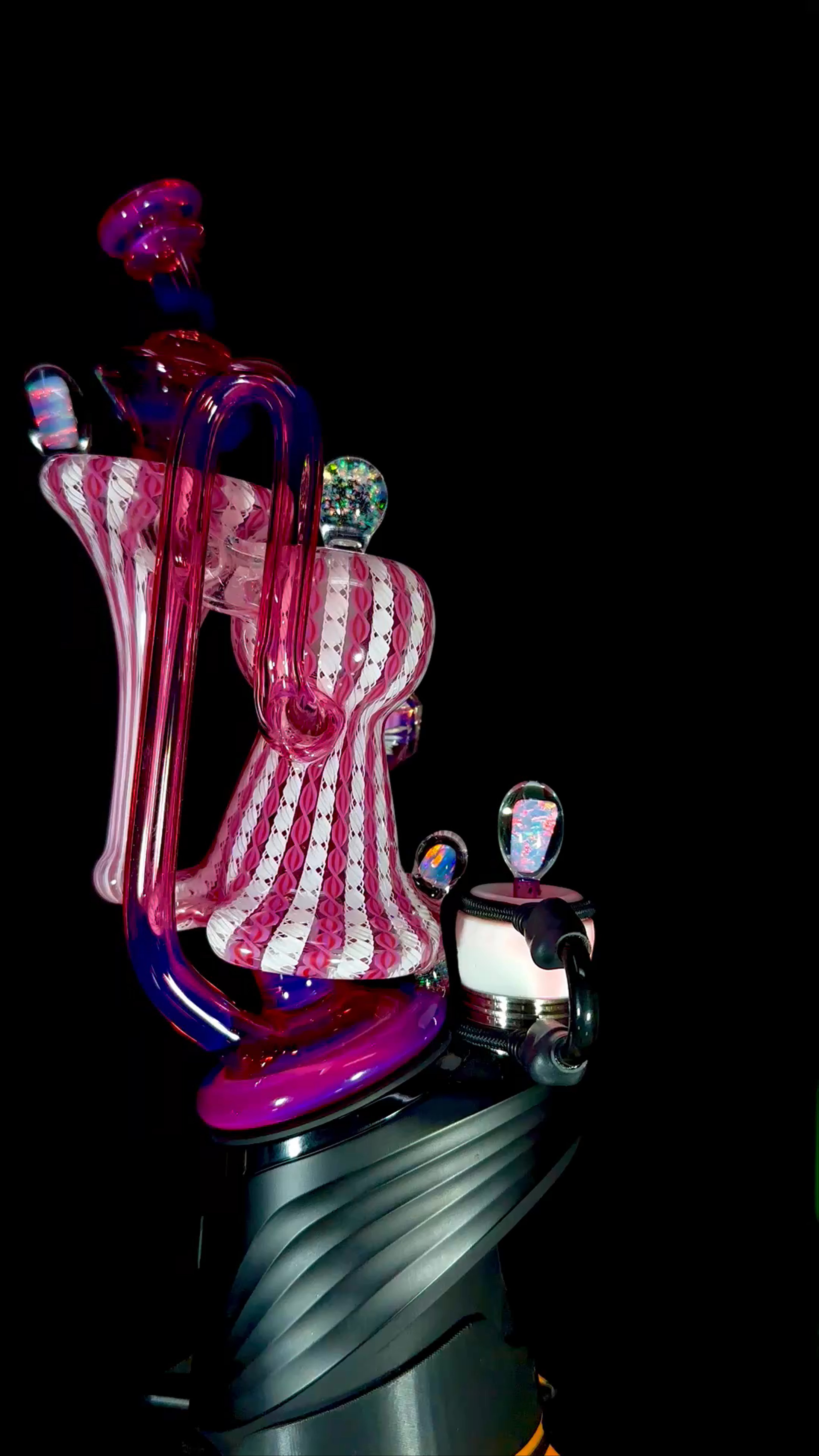 Preview pic of Puffco Recessed Recycler