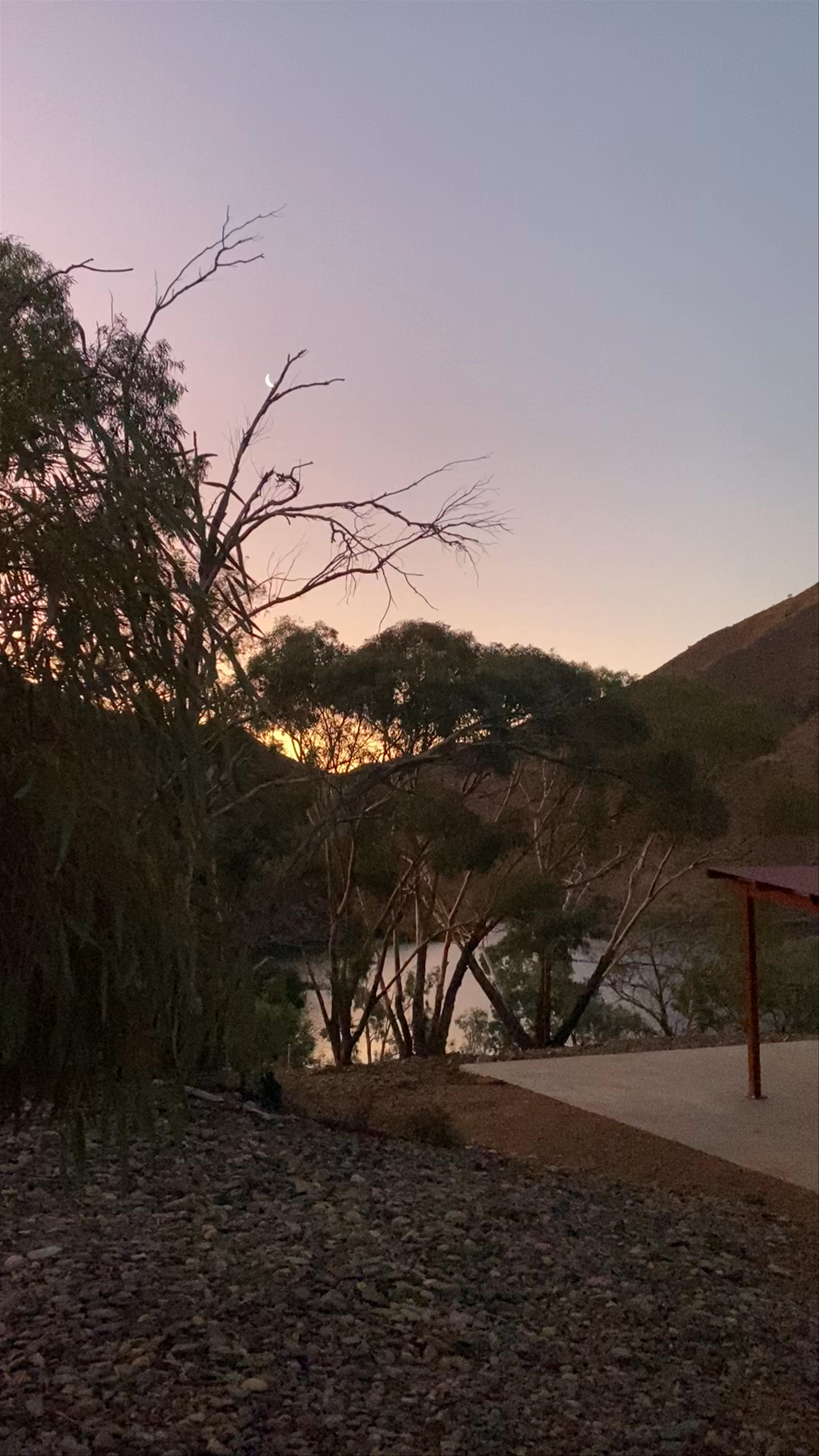 Aroona Dam Picnic Spot