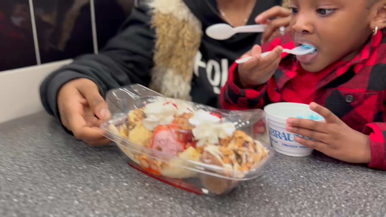 Braum's Ice Cream and Dairy Store - Ice Cream & Frozen Yogurt Near Me - Irving, Texas