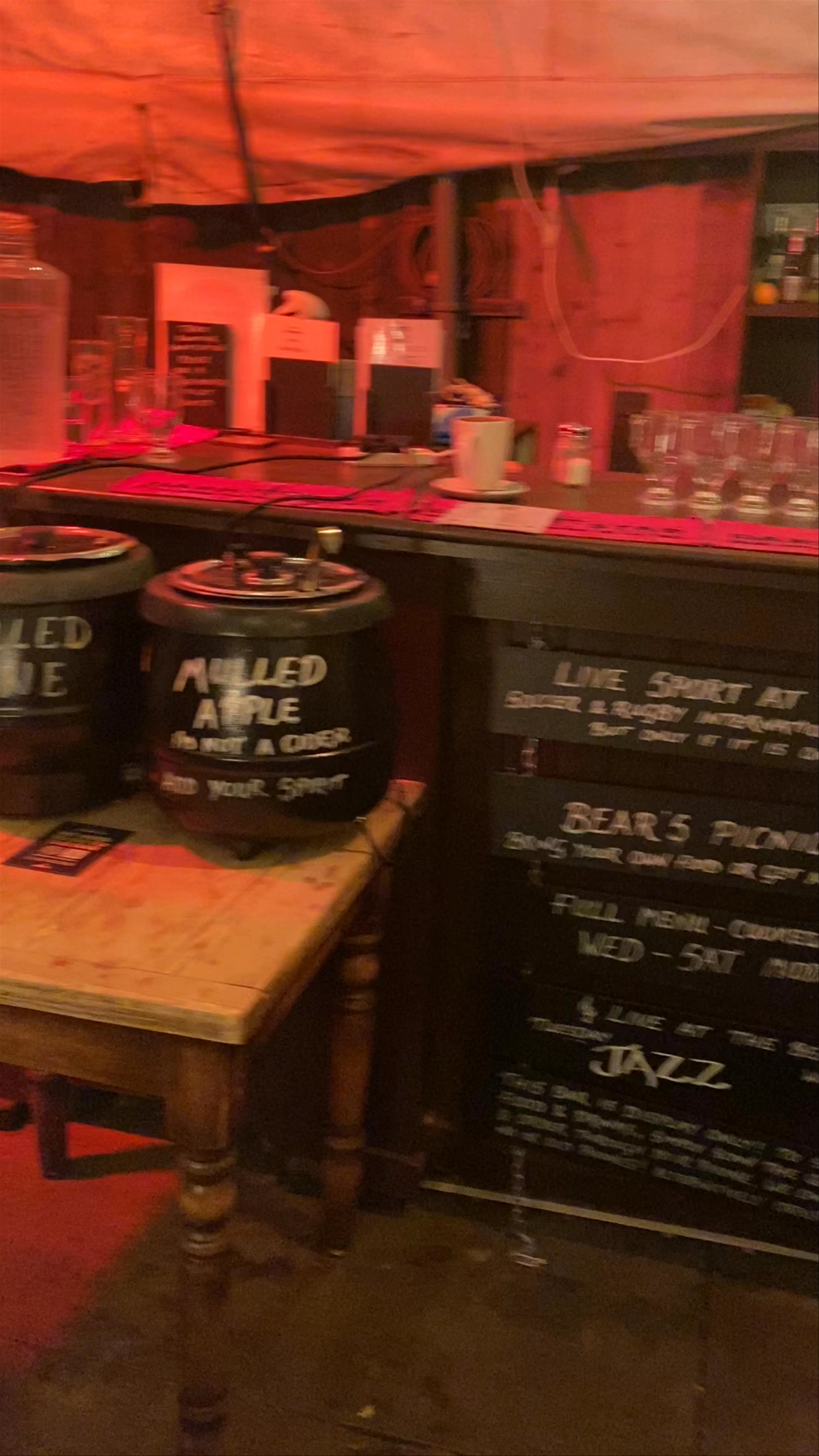 The Bear Inn, Alfred Street, Oxford, UK