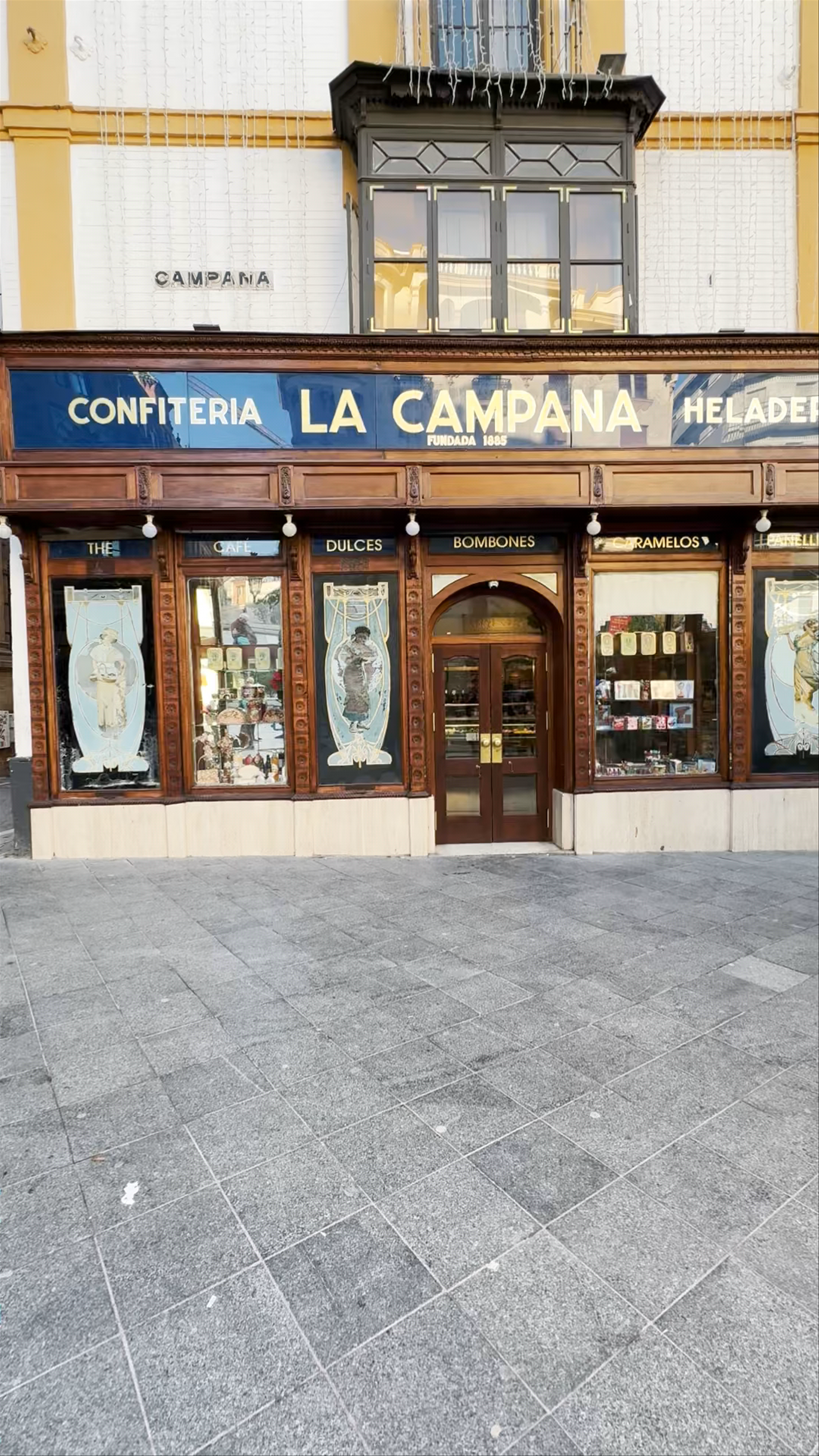 Confitería La Campana: Historic Sweet Haven in Seville