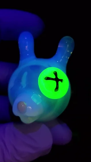 Preview pic of White bunny UV button