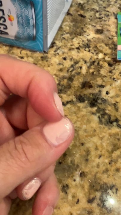 US Nails - gooey 5 hours later - Nail Salons Near Me - Valdosta, Georgia
