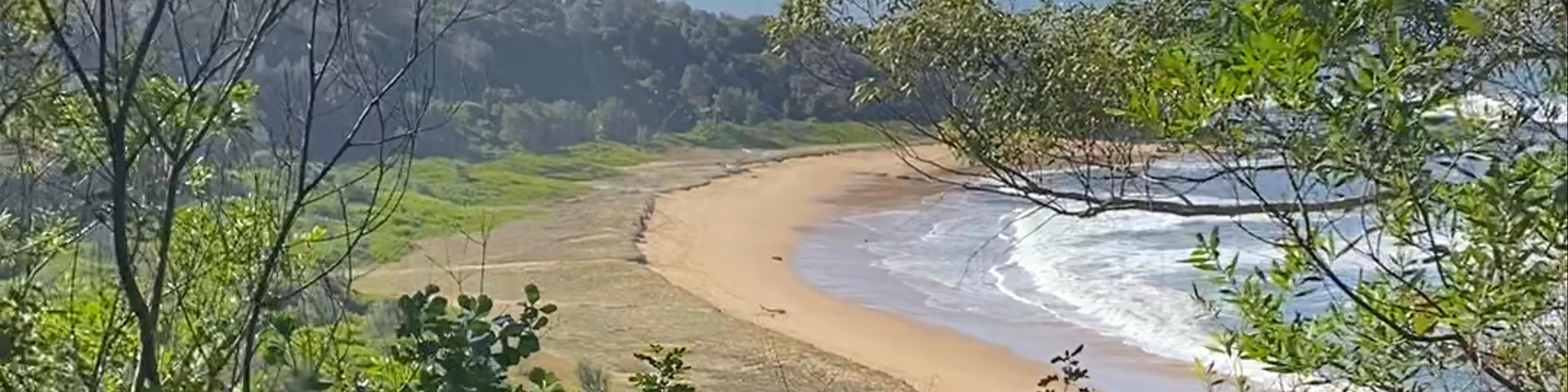 Bateau Bay Beach