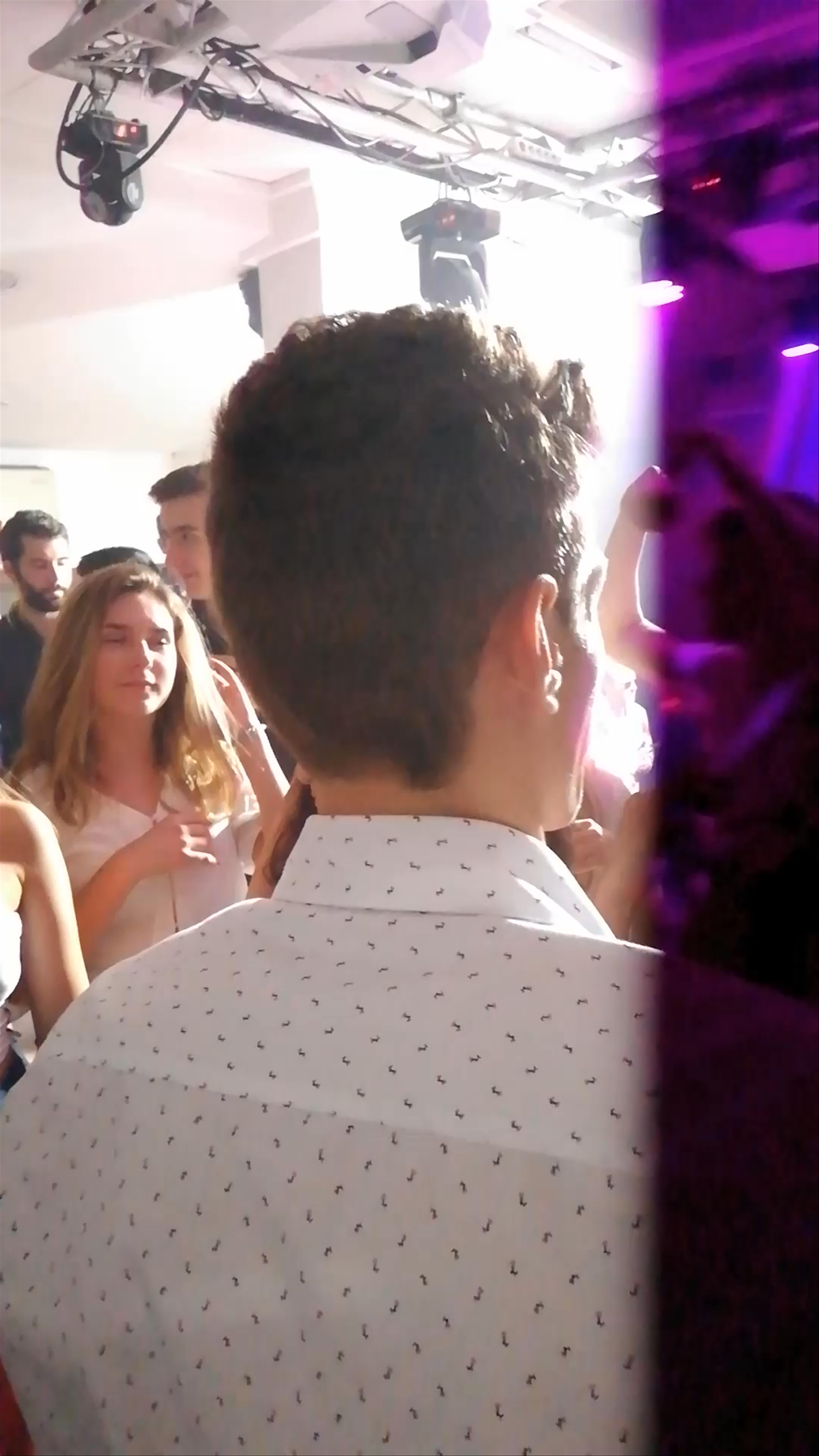 Achill Bar & Dancefloor Nightlife Experience in Jávea