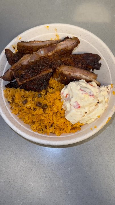 La Marqueta - Grocery Near Me - New York, New York