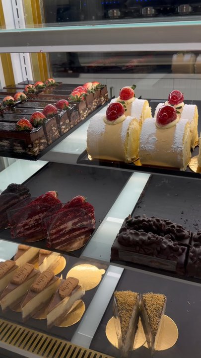 Sultan Bakery & Cafe - Bakeries Near Me - Wayne, New Jersey