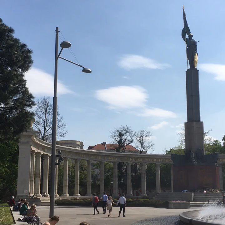 Heldendenkmal der Roten Armee - Landmarks & Historical Buildings Near Me - Vienna, 9