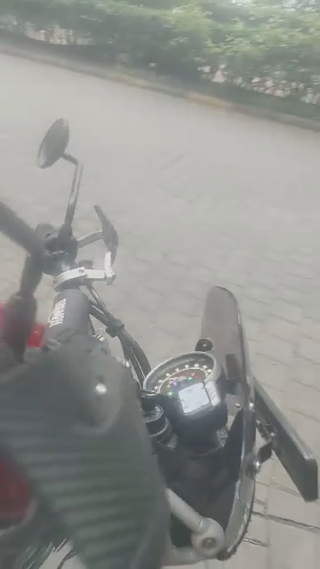 Walk-around video thumbnail