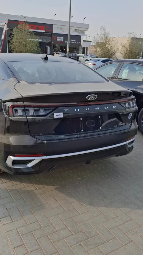 فورد تورس Ambiente 2025