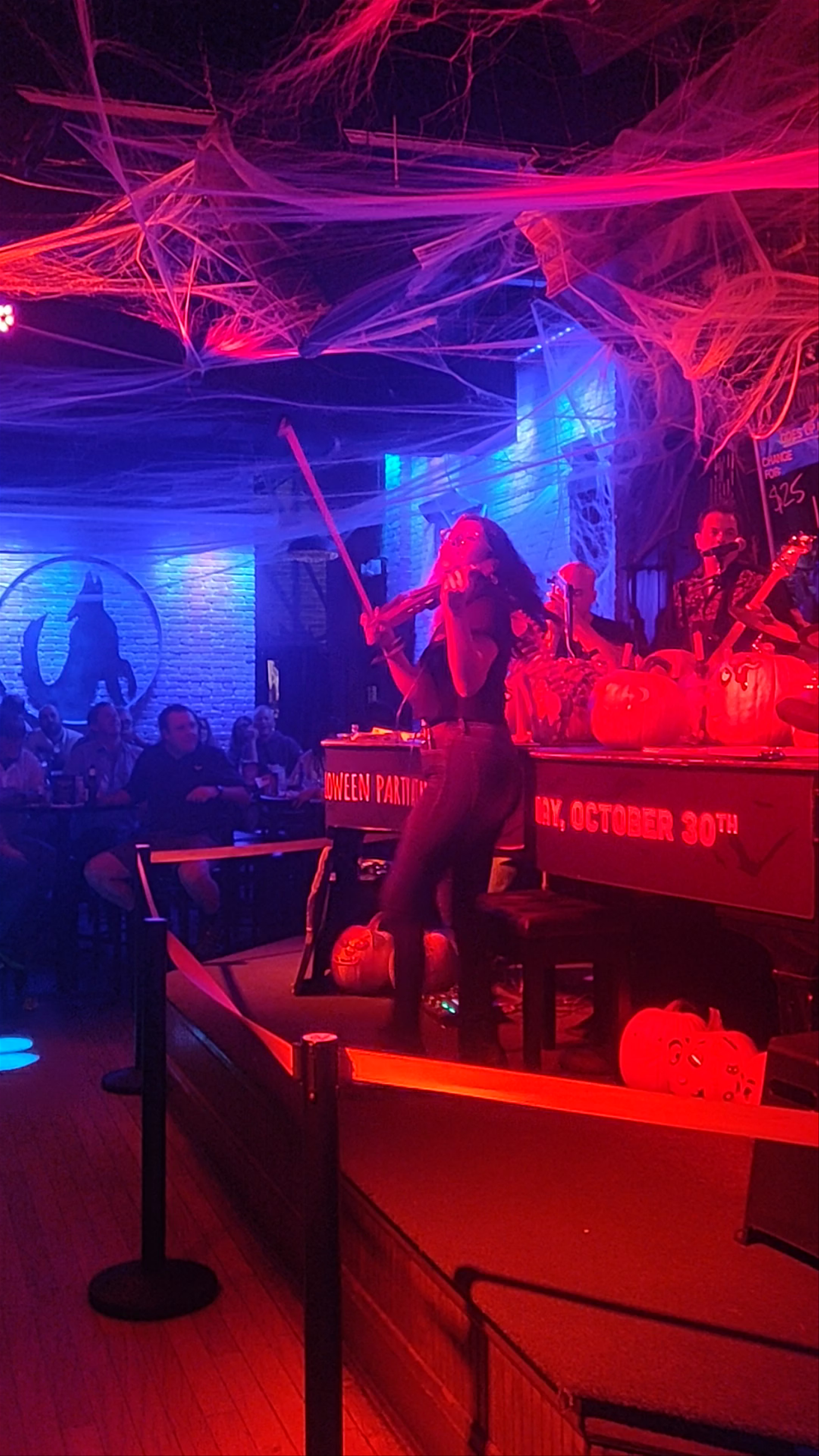 Howl at the Moon San Antonio