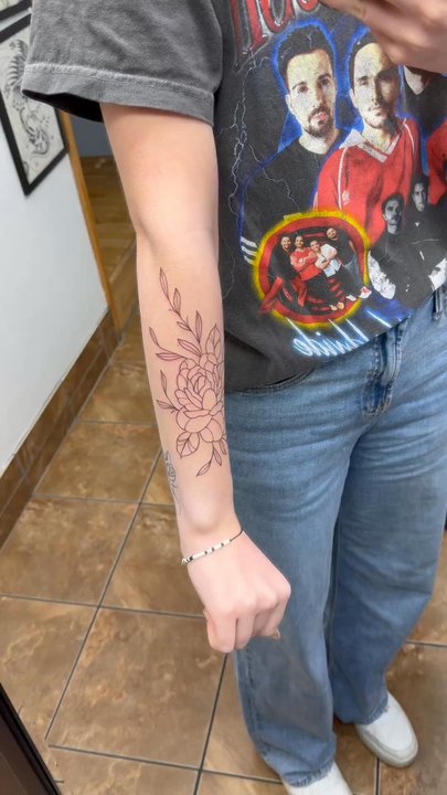 Atomic Lotus Tattoo - Forearm Floral Linework - Tattoo Near Me - Oklahoma City, Oklahoma
