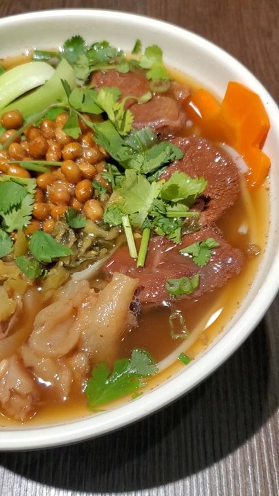 Dingding Restaurant - Beef Tendon and shank noodles - Chinese Near Me - Vancouver, British Columbia
