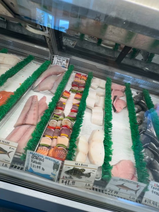 Sea Harvest - Seafood Near Me - Monterey, California
