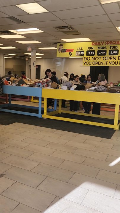 Tresure Bin - Outlet Stores Near Me - Whitby, Ontario