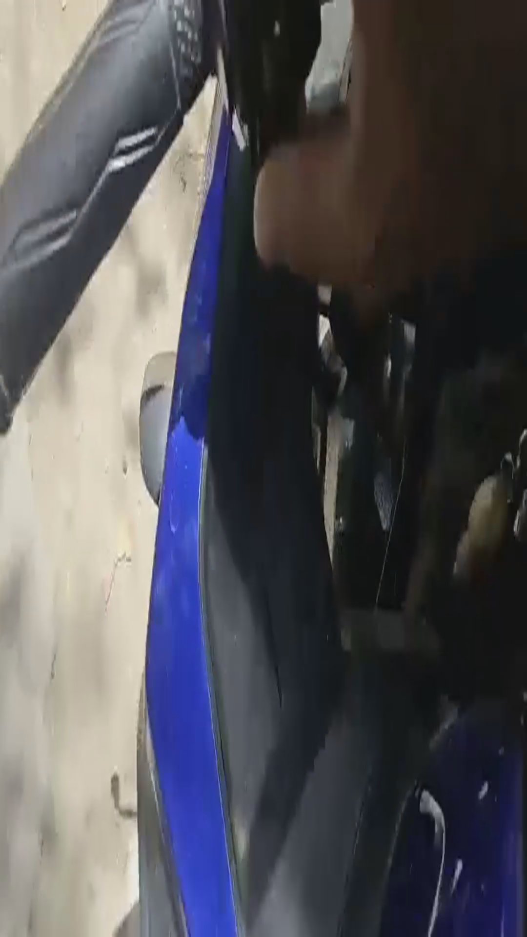 Walk-around video thumbnail