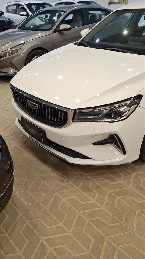 جيلي امجراند GS 2023