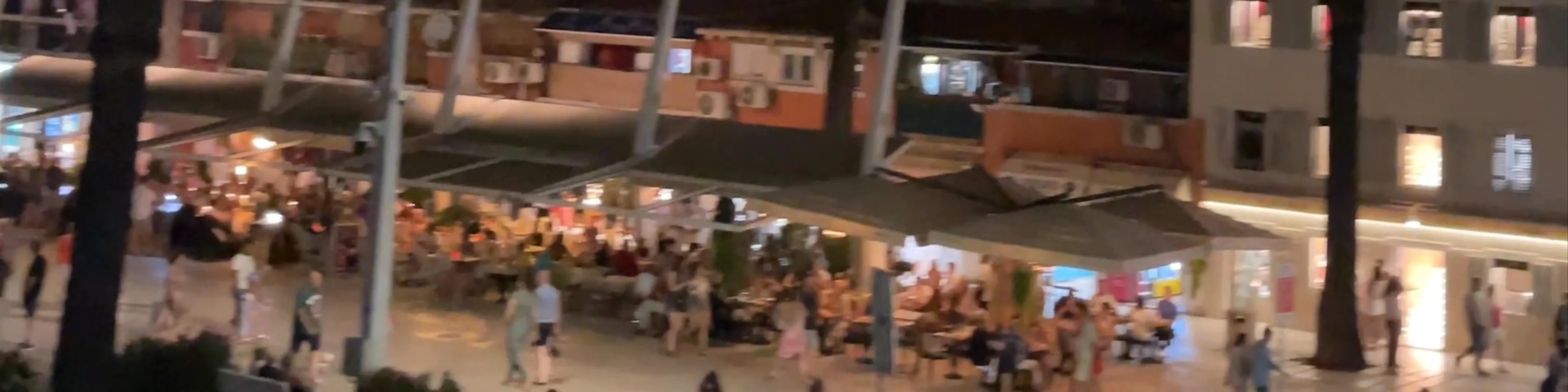 ROOF 68 dining & clubbing