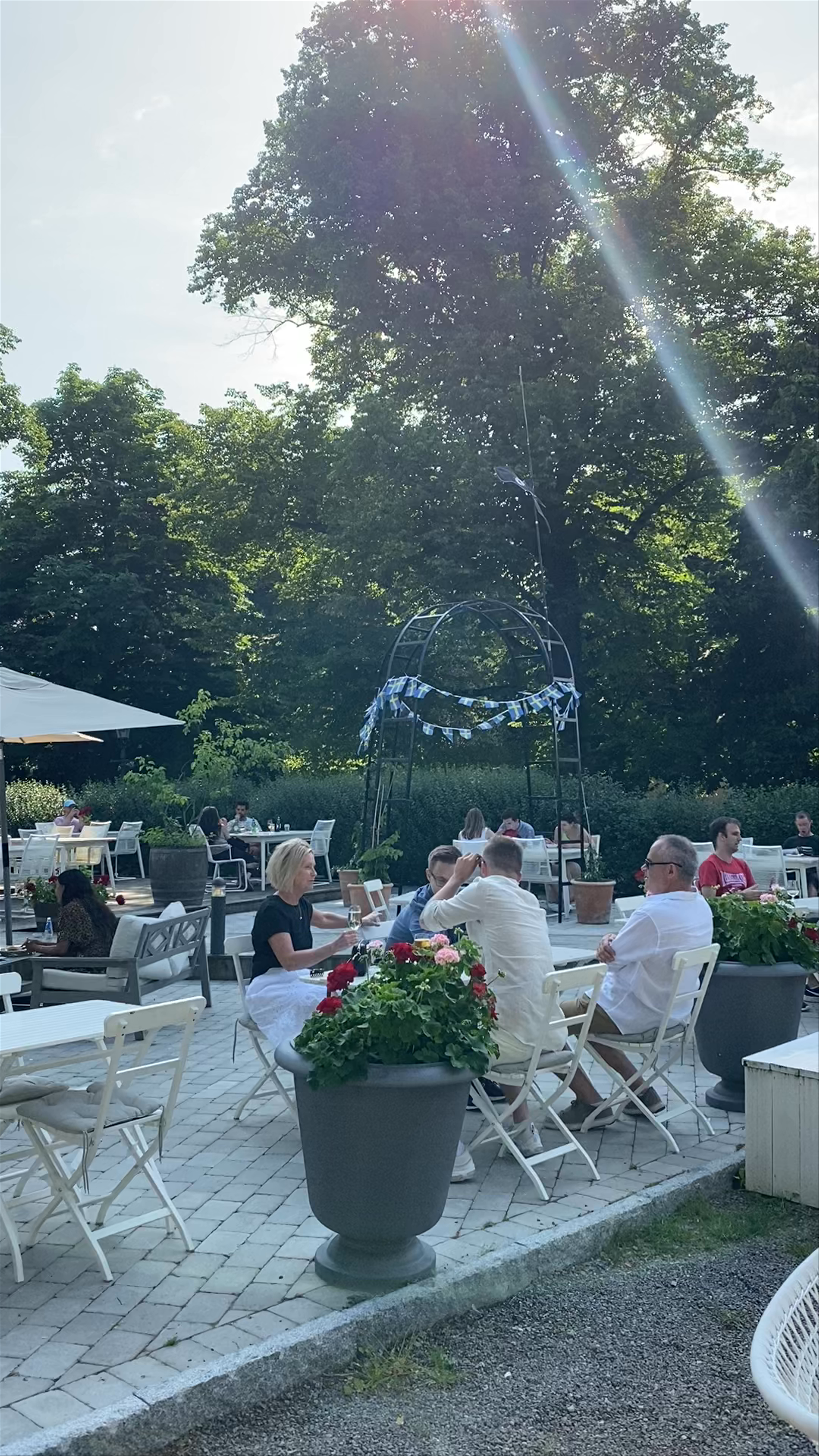 Villa Godthem: Serene Summer Dining in Stockholm