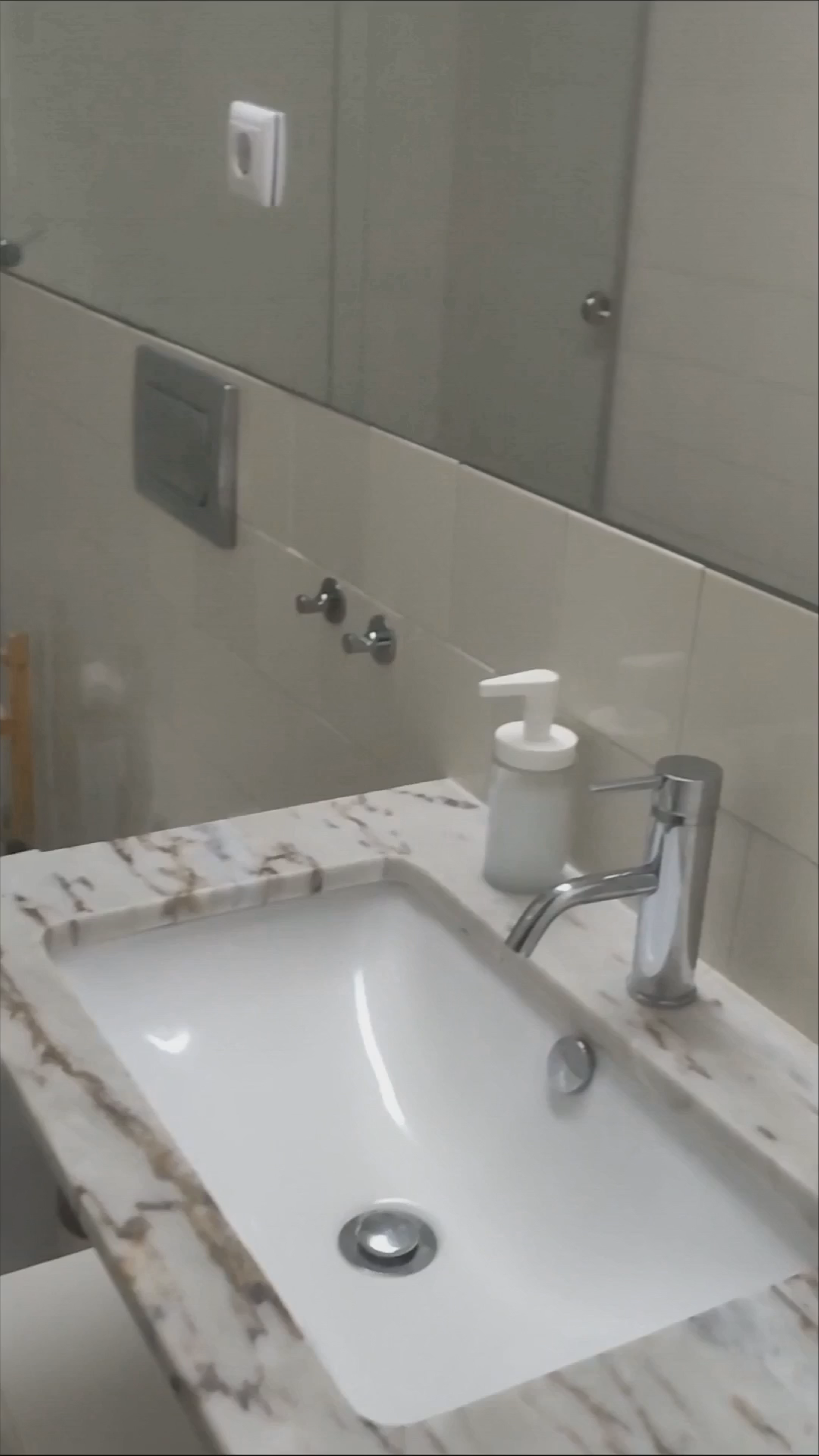 Cozy and Stylish Porto Apartment Bathroom Tour