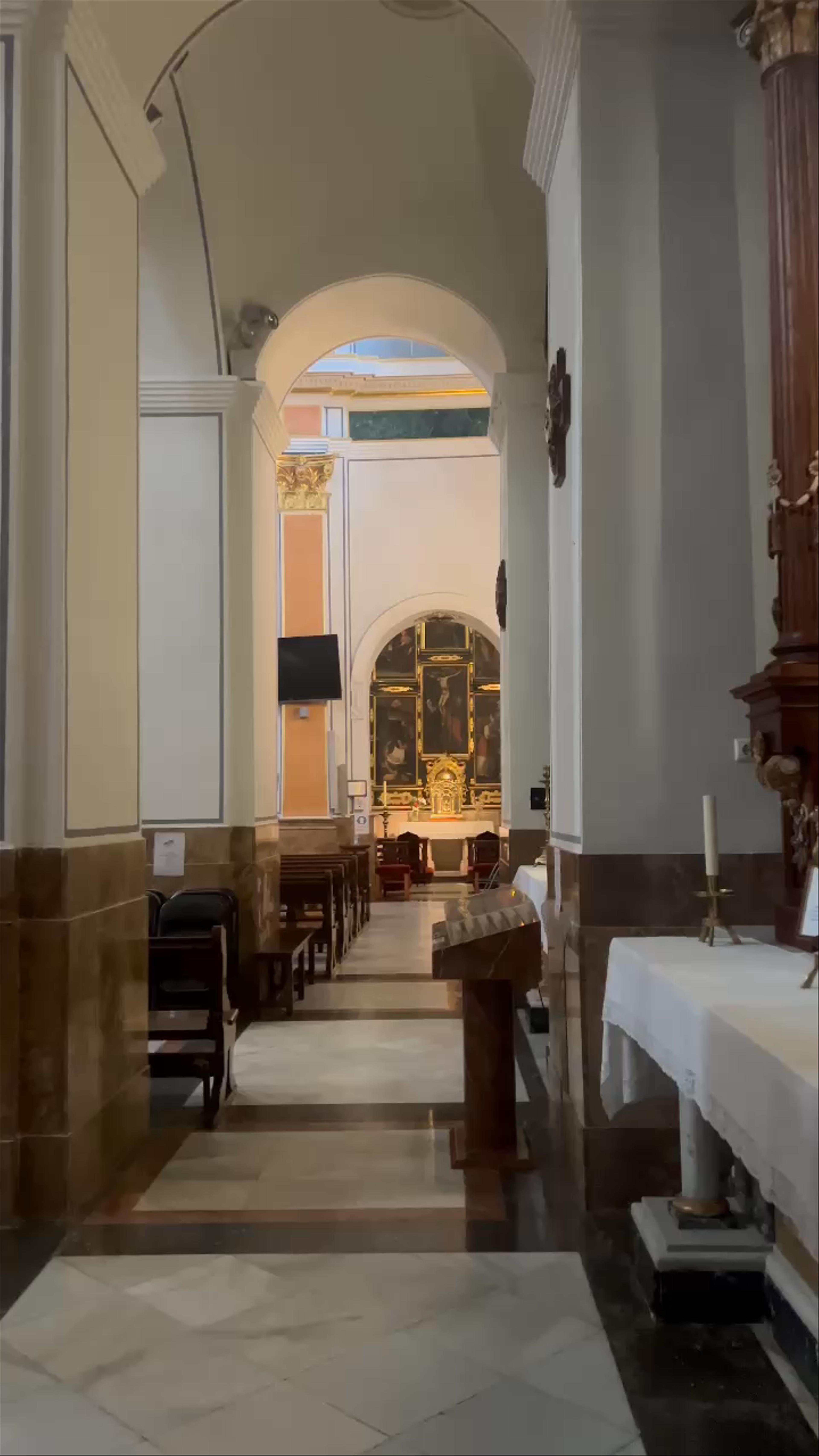 San Jaime y Santa Ana Church: Quiet Reverence in Benidorm