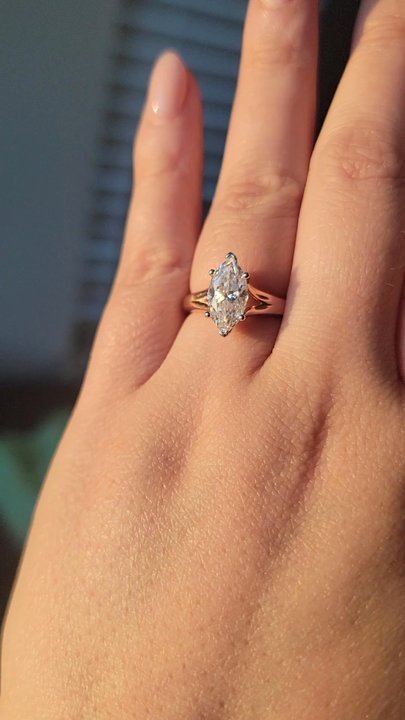 Hoang Son Jewelry - Absolutely gorgeous marquise diamond - Jewelry Near Me - Arlington, Texas