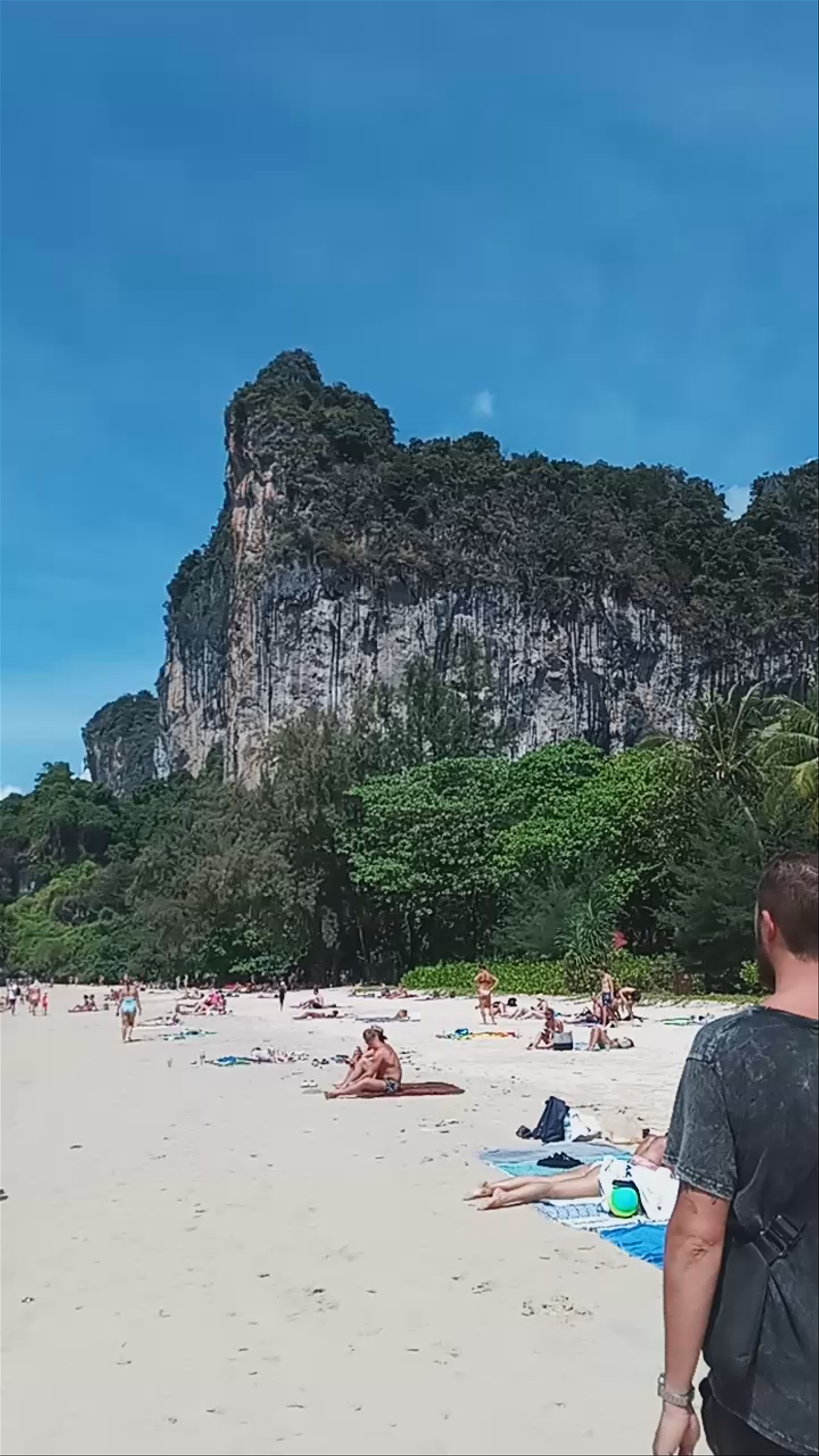 Phra nang Cave Beach
