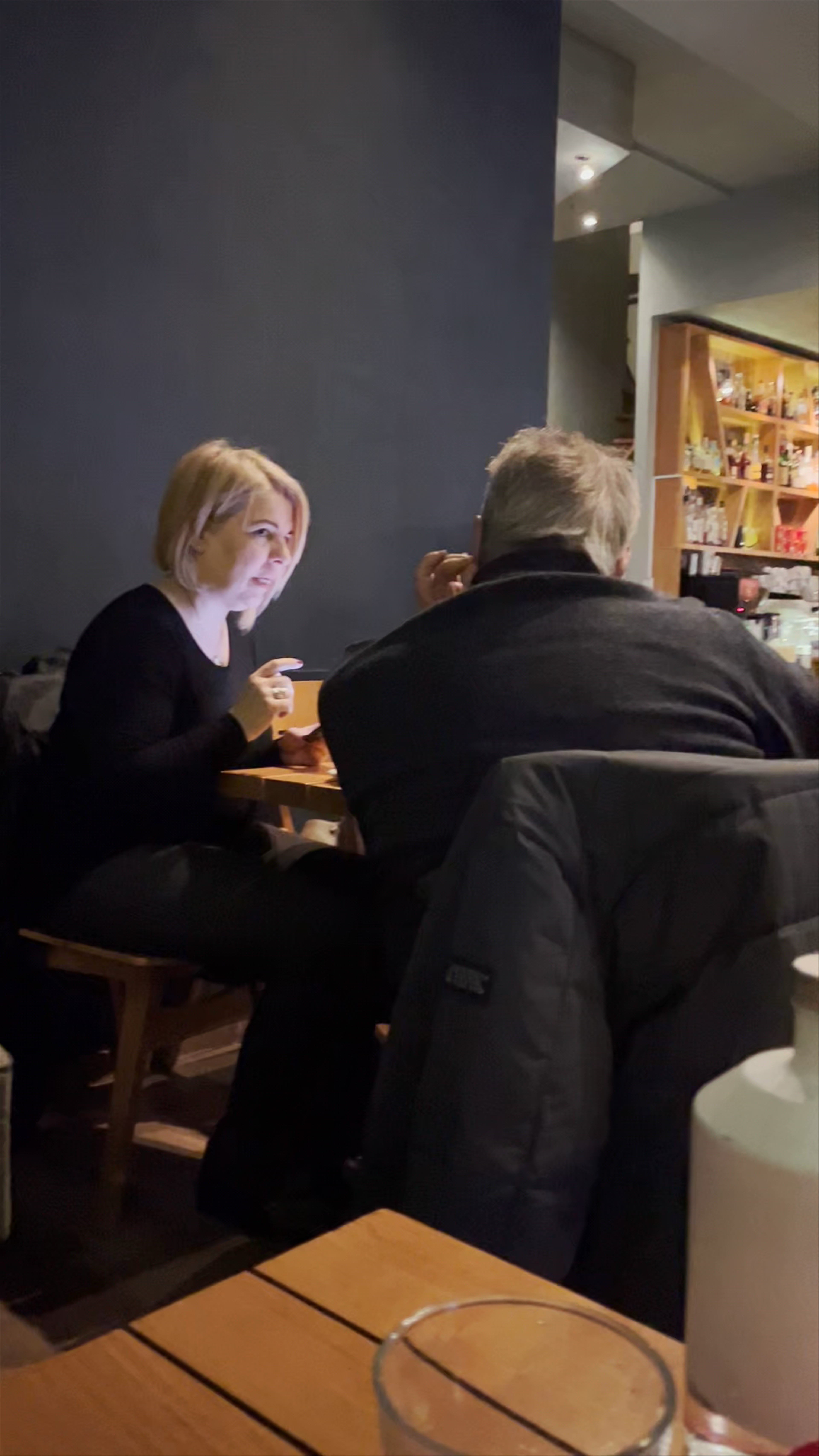 Il Posto: Cozy Evening Vibes in Evosmos, Thessaloniki