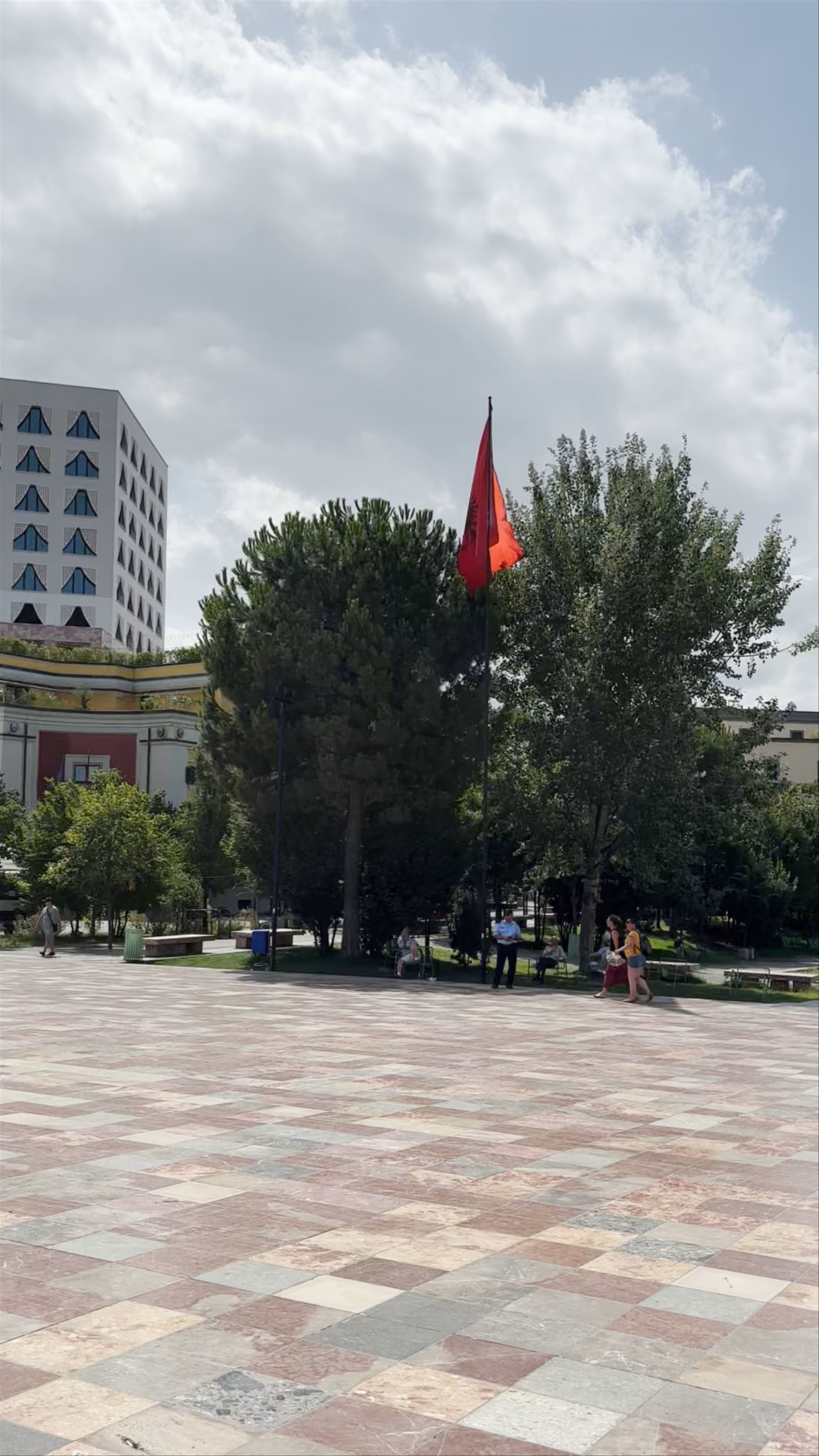 Skanderbeg Square