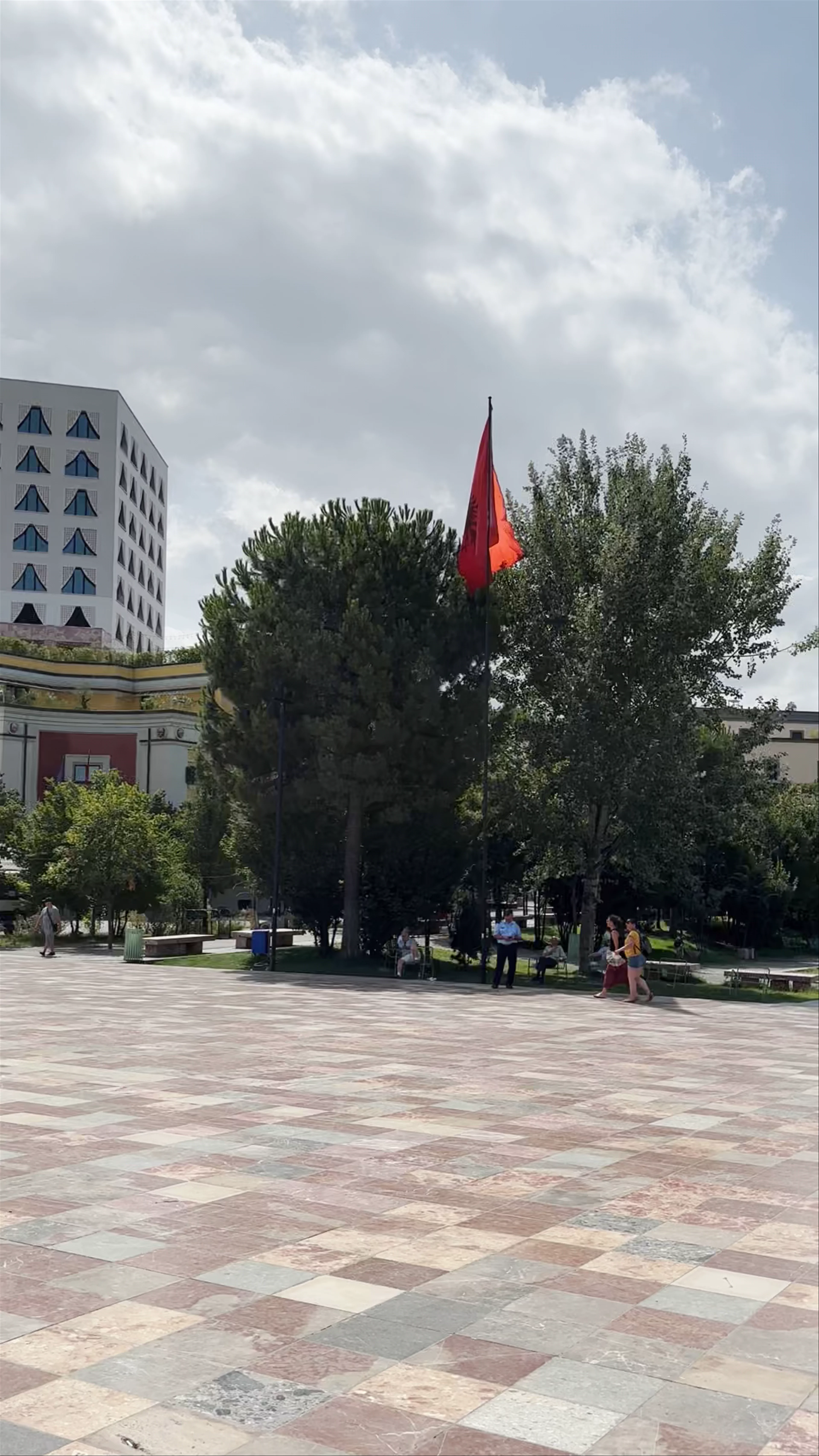 Skanderbeg Square, Tiranë, Albania