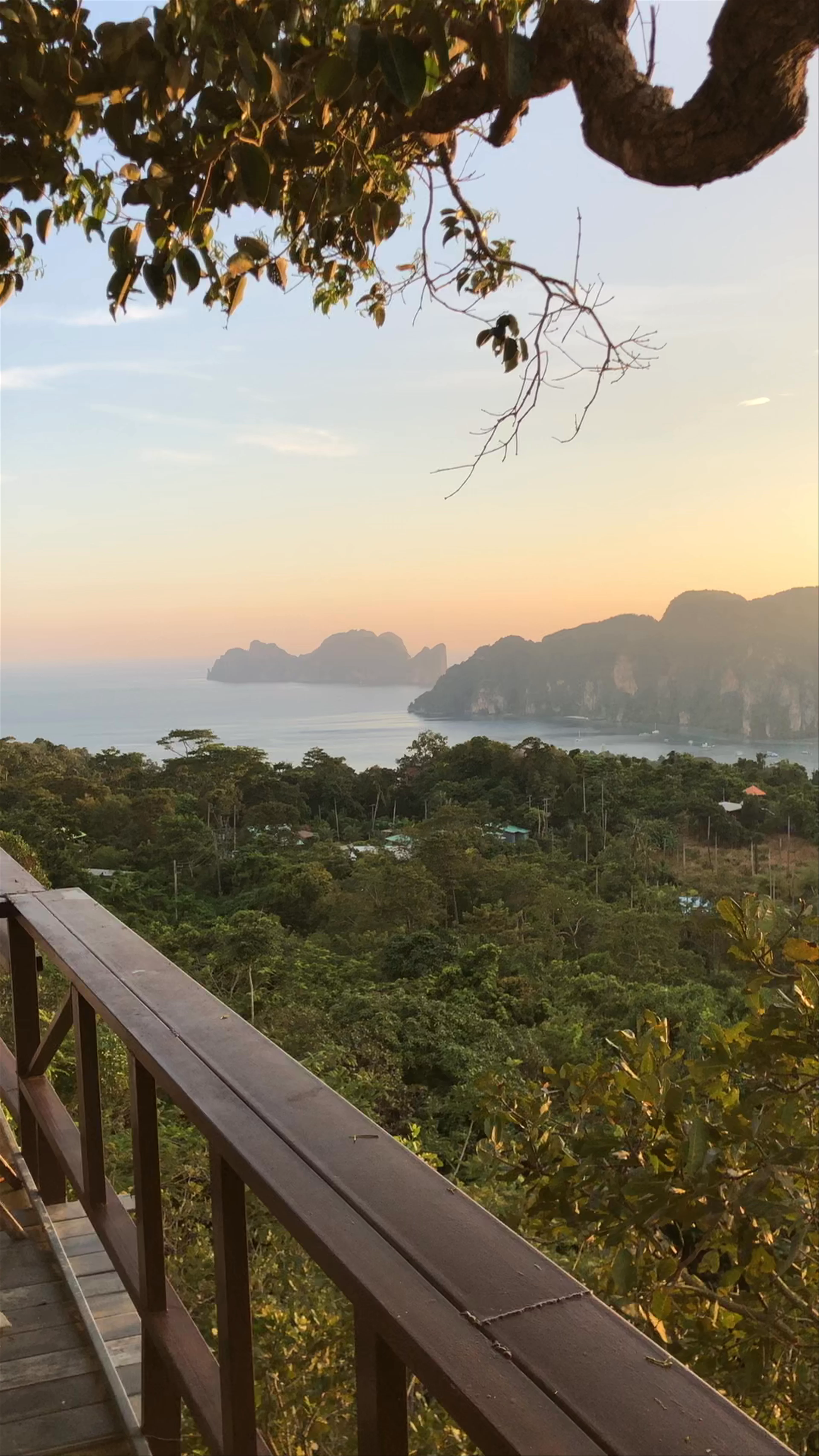 Phi Phi Viewpoint 3
