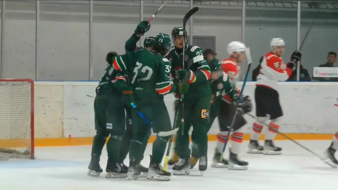 Alexander Ivanov's Spectacular Goal for Bars Kazan VHL