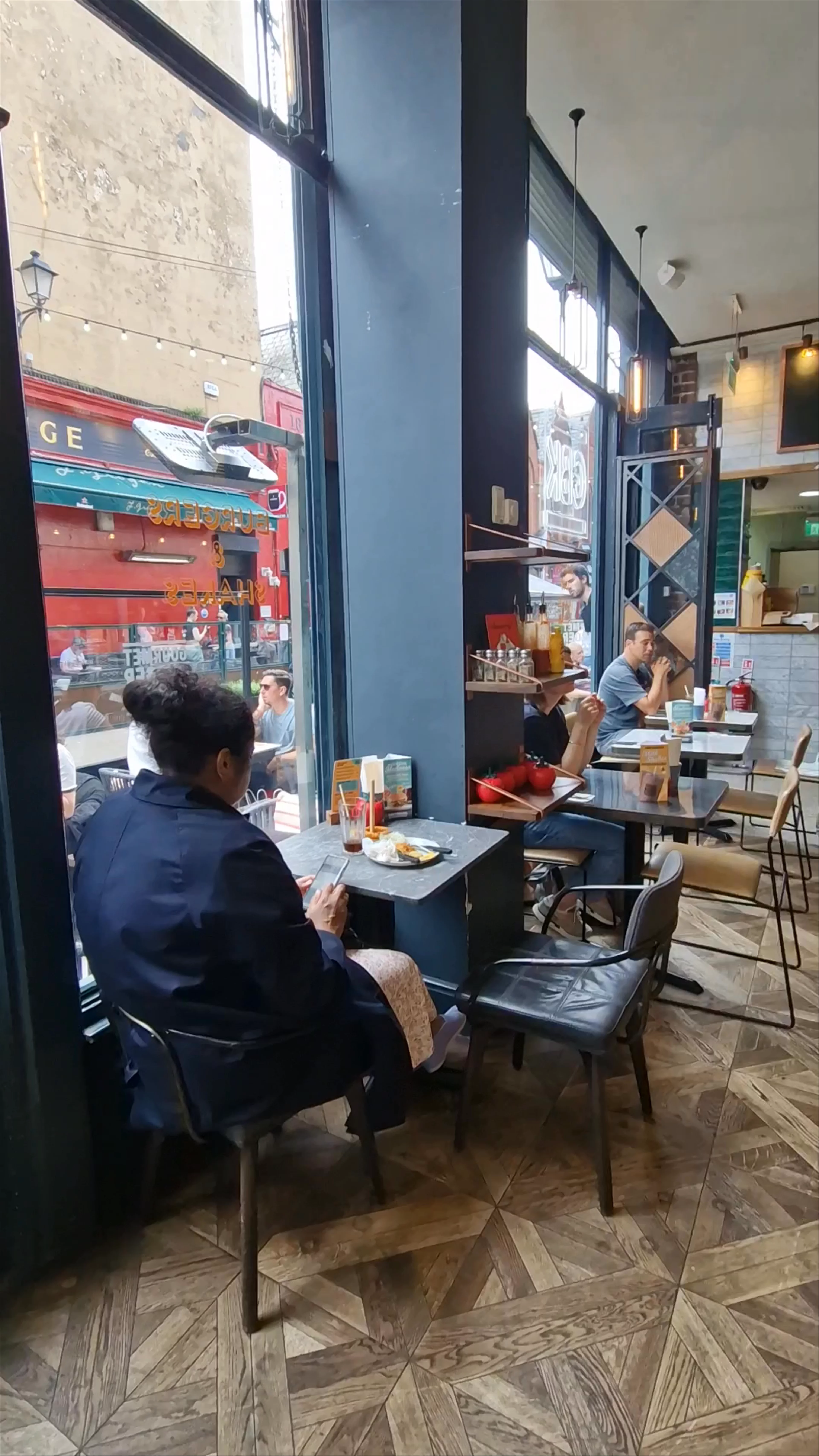 Gourmet Burger Kitchen (GBK), William Street South
