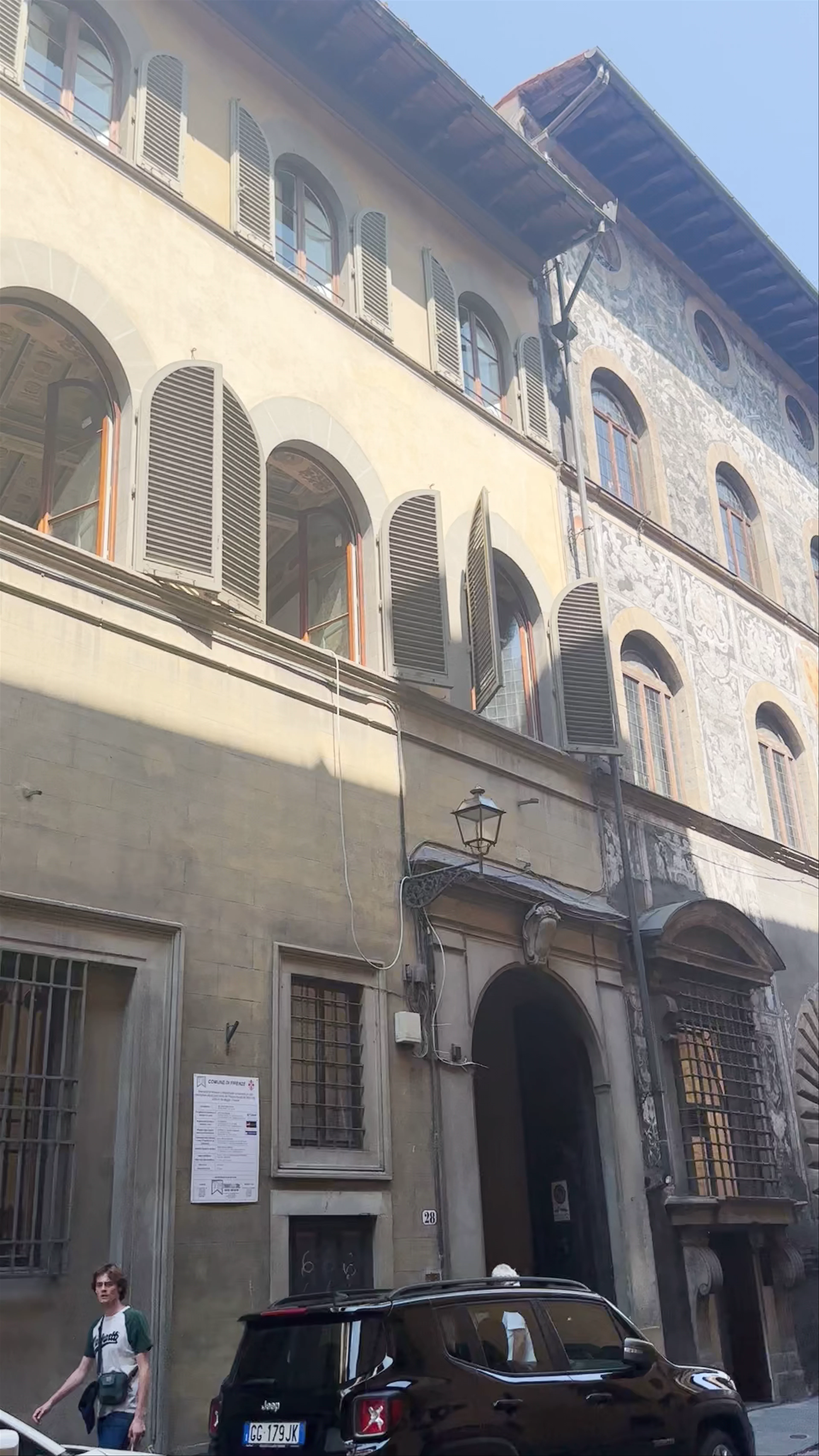 Lerici, il centro storico, Piazza Giuseppe Garibaldi
